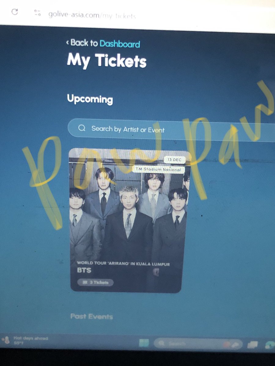 blooblooing's tweet photo. KAKK FANIIII BIG THANKS BGTT @dionycasa 😭😭😭😭😭 kita lihat bangtan kak https://t.co/btHv0g9KeK