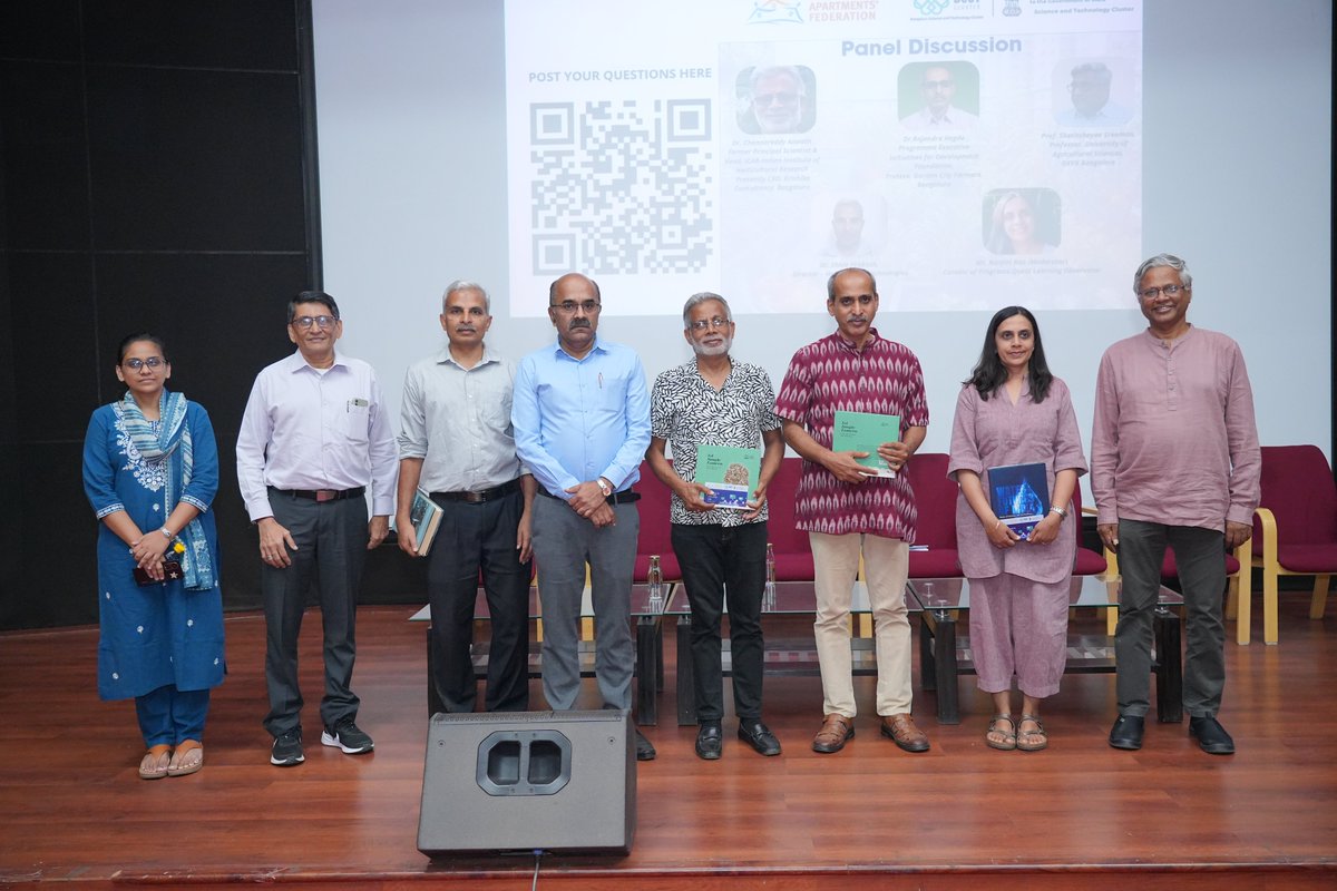 BeSTCluster's tweet photo. 🌱Reimagining urban living!

@BeSTCluster &amp; @BAFBLR hosted 'Urban Farming &amp; Greening' at UAS GKVK, #Bengaluru attended by 100+ citizens.

Key Takeaways: grow food in apartments, use green tech &amp; build resilient cities.  

📺 Watch: https://t.co/auwIA7314r

@prinsciadvoff https://t.co/Bklw4JXr9n