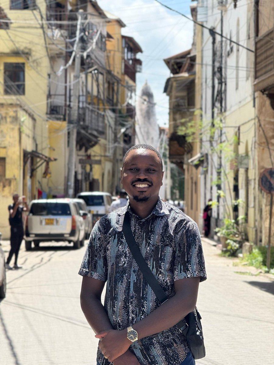 OkandaEugine's tweet photo. Dear #Classmates in the School of Life,
Anything worth building—your career, marriage, business, ministry, or legacy—rarely looks impressive when it starts. In fact, if greatness had baby pictures, most of us would hide them.
#BUILD while you #PRAISE. https://t.co/zHdCLJYfJo