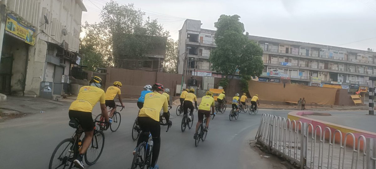 nykmehsana's tweet photo. On World Bicycle Day 2026, MY Bharat Indian Cycle Club, volunteers at Mahesana, came together to promote fitness,sustainability, and active living through a cycling initiative. By choosing bicycles,
#My_bharatmehsana #mybharatgujrat https://t.co/PsbX5gm0oA