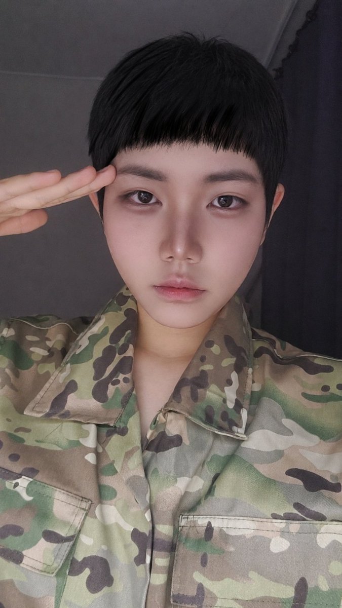 1jo_on1's tweet photo. 이병! 강성재!🪖

#cosplay #취사병전설이되다 https://t.co/cAXMq1OfLa