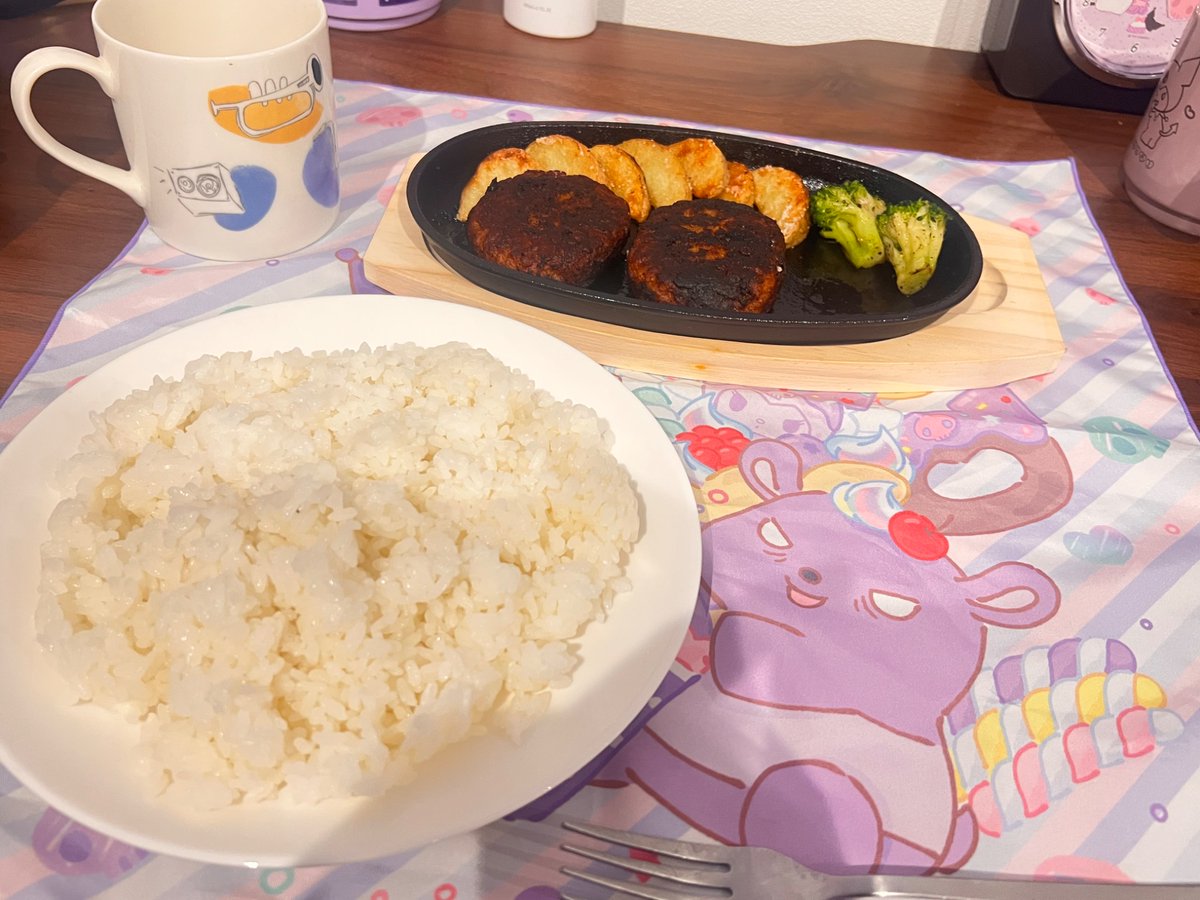 etheron126's tweet photo. うますぎる https://t.co/Ji7jTCh7cI