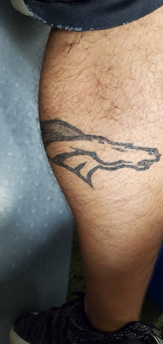 Hamilton7Joe's tweet photo. @KodiakBroncos @RespectMyCos I like yours, but im partial to mine..one on each calf https://t.co/Hfukwu34Uu
