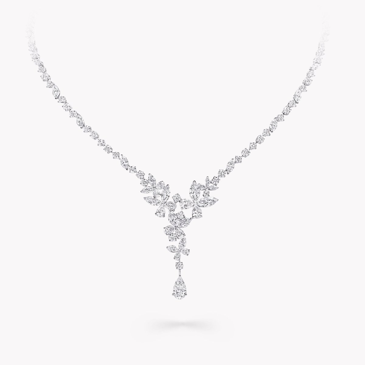 CaraveParis's tweet photo. ✨ Sophisticated sparkle for unforgettable moments.

The Carave Paris Diamond Floral Drop Necklace blends timeless elegance with radiant brilliance, making it the perfect statement piece for weddings, celebrations, and luxury occasions. 💎

#CaraveParis #BridalJewelry https://t.co/zq7cX6fIwU