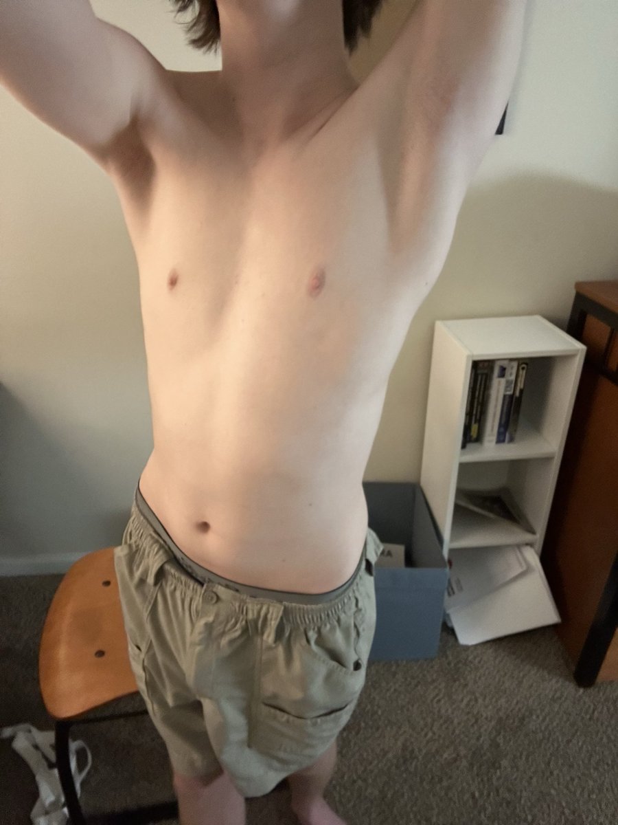 chromodynamics_'s tweet photo. Uhh pitjob idk https://t.co/LlT3ZHZnni