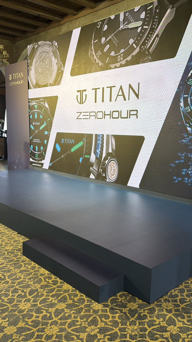 TeleprompterSo2's tweet photo. Titan Zero Hour Event supported with fail-safe teleprompter setup and professional teleprompter operators team.

📞 +91 99719 17945

#Titan #ZeroHour #Teleprompter #CorporateEvents https://t.co/E0A3Hlxw57