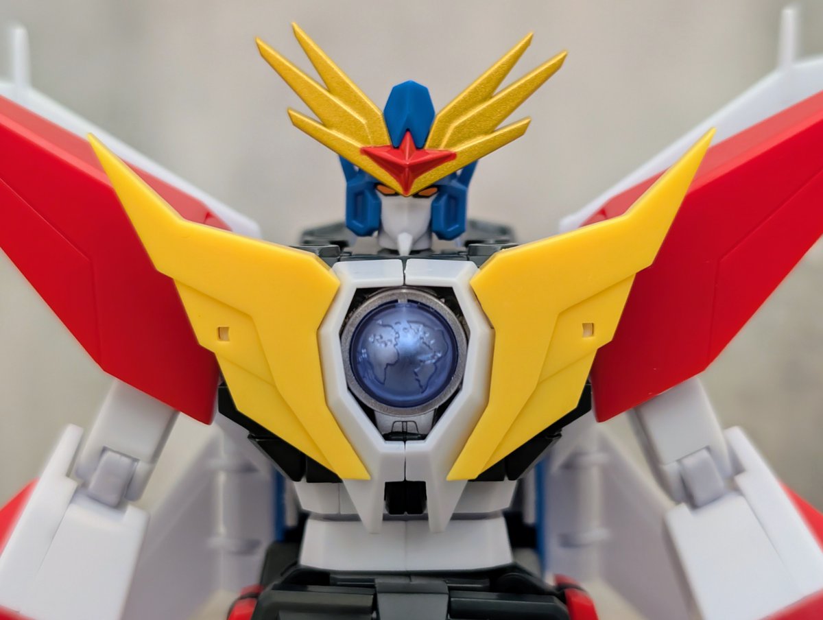 xtrinsync's tweet photo. SMP DaGarn X vs Kotobukiya DaGarn X

Koto is all plastic and part separation. The SMP has big sticker sheet. https://t.co/iWP9YHVqkK