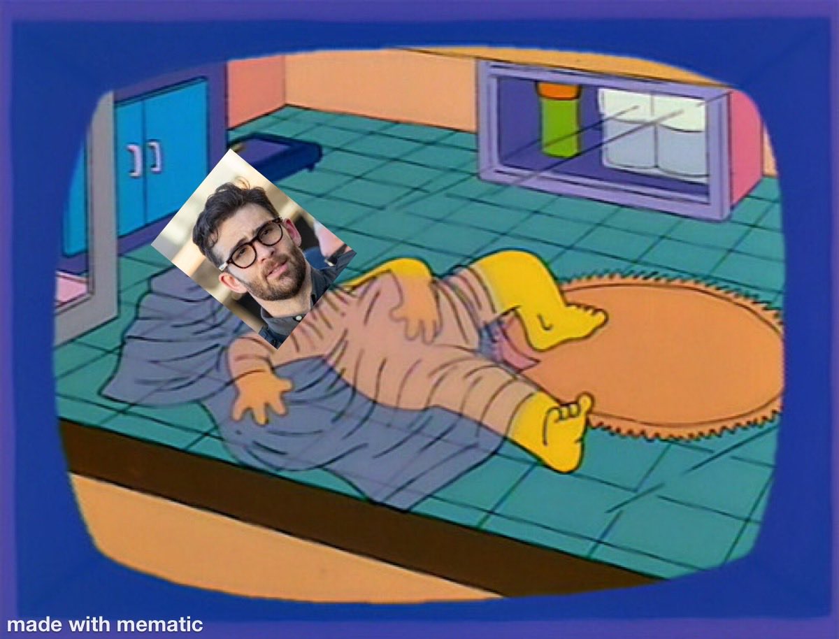screamzone123's tweet photo. Breaking: Hasan sleeps nude in an oxygen tank that he believes gives him sexual powers. https://t.co/9mBxhC2wVN