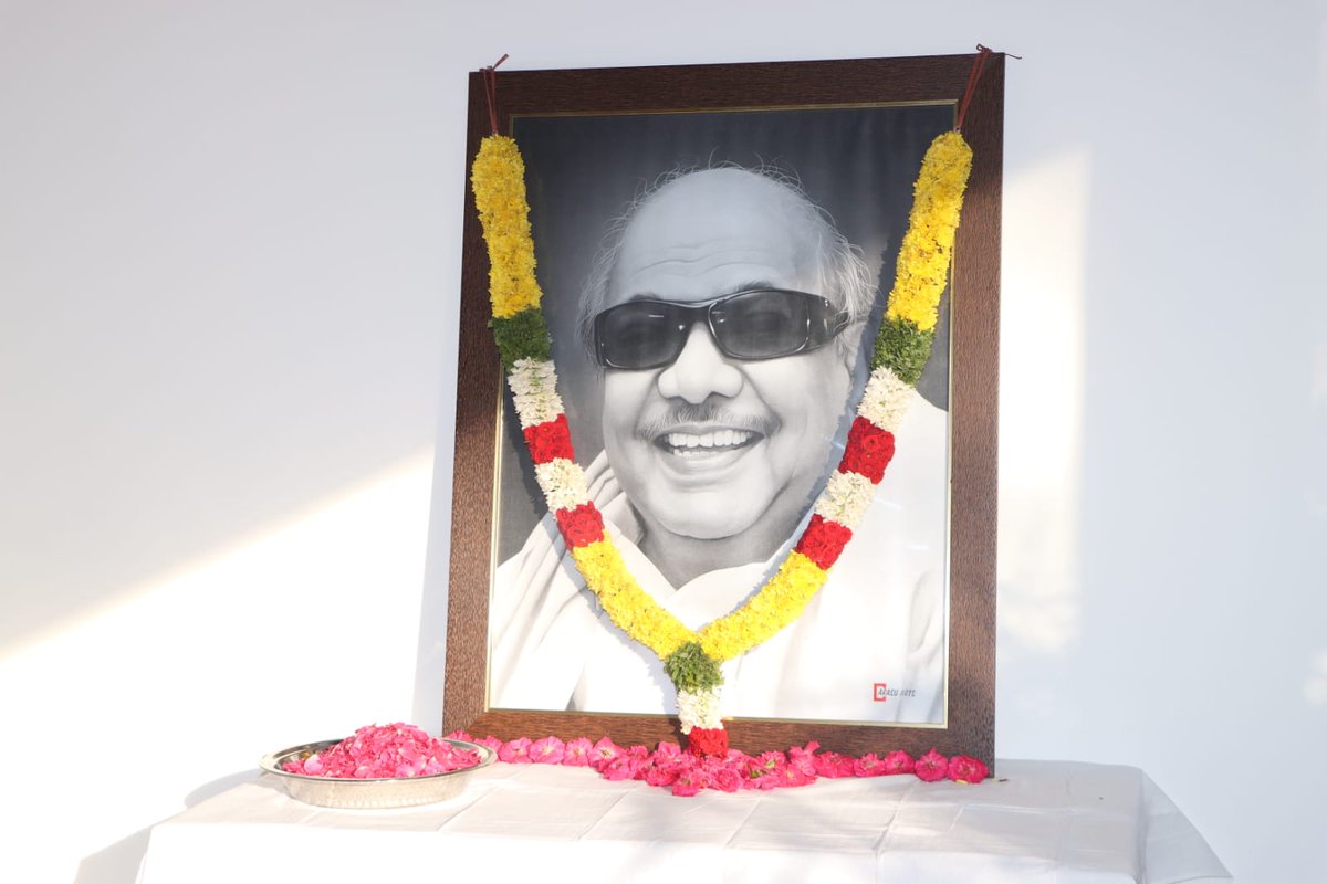 KN_NEHRU's tweet photo. மக்கள் பணியில் நம்மையெல்லாம் வளர்த்தெடுத்து என்றும் நம்மை வழிநடத்தும் என் அன்புத் தலைவர் முத்தமிழ் அறிஞர் டாக்டர் கலைஞர் அவர்களின் 103 வது பிறந்தநாளை முன்னிட்டு சென்னையில் உள்ள எனது இல்லத்தில் நம் கலைஞரின் திரு உருவப் படத்திற்கு மலர் தூவி மரியாதை செலுத்தினேன். 

உடன்பிறப்பே என்னும் ஒற்றை வார்த்தையால் உலகத் தமிழர்களை கட்டிப்போட்ட நம் கலைஞரின் புகழ், காலம் உள்ளவரை நிலைத்திருக்கும்..!

#KalaignarForever