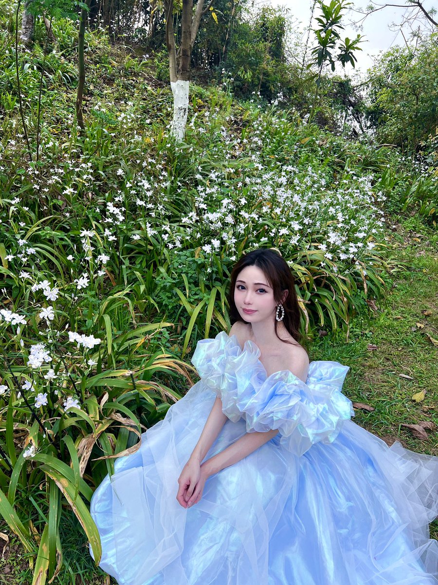 狐狸精女王 tweet media