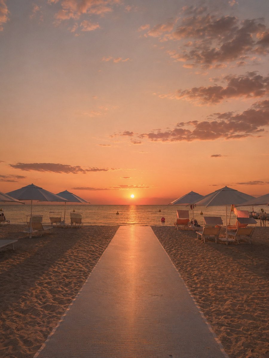 teovito's tweet photo. Testing aperitivo platters for a new launch at Sole Mio.

The sun sets right in front of our beach club, and it would be a shame not to enjoy a drink and a few bites while watching it go down.

We’ll start with Italian classic virgin drinks like Crodino. And who knows… maybe one day we’ll finally get an alcohol license too.