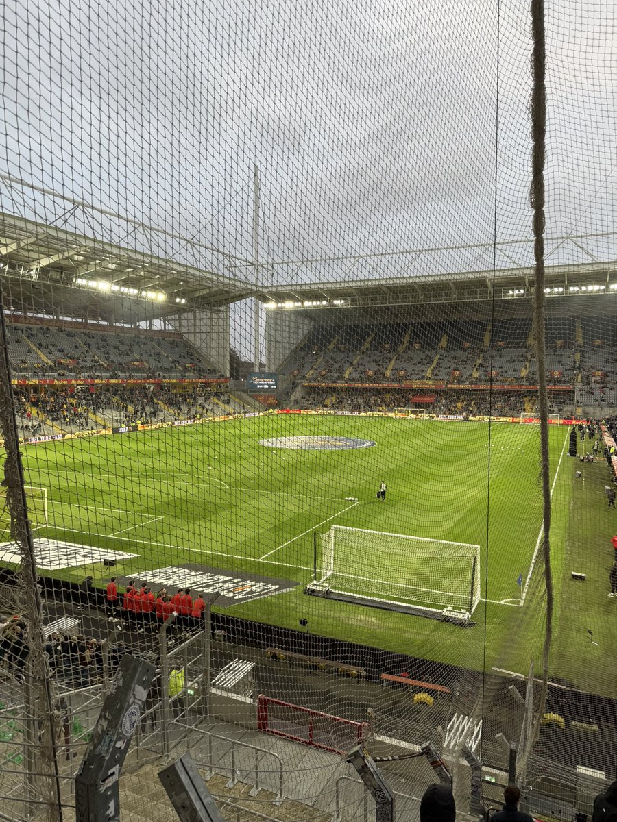 _THIBAULT_06's tweet photo. En attendant de savoir ou on va l’année prochaine 
Voici mon bilan 2025-2026 À L’EXTÉRIEUR 
🏟️ 14 MATCHS 
✈️ ≈ 22 000 KILOMÈTRES
✅ 1 VICTOIRE 
🟰 1 MATCH NUL (Lorient Qualif aux TAB)
❌ 12 DÉFAITES 

Merci le GYM 🤩
Vivement la reprise ! (non) 
#OGCNice https://t.co/CjTh8dBHej