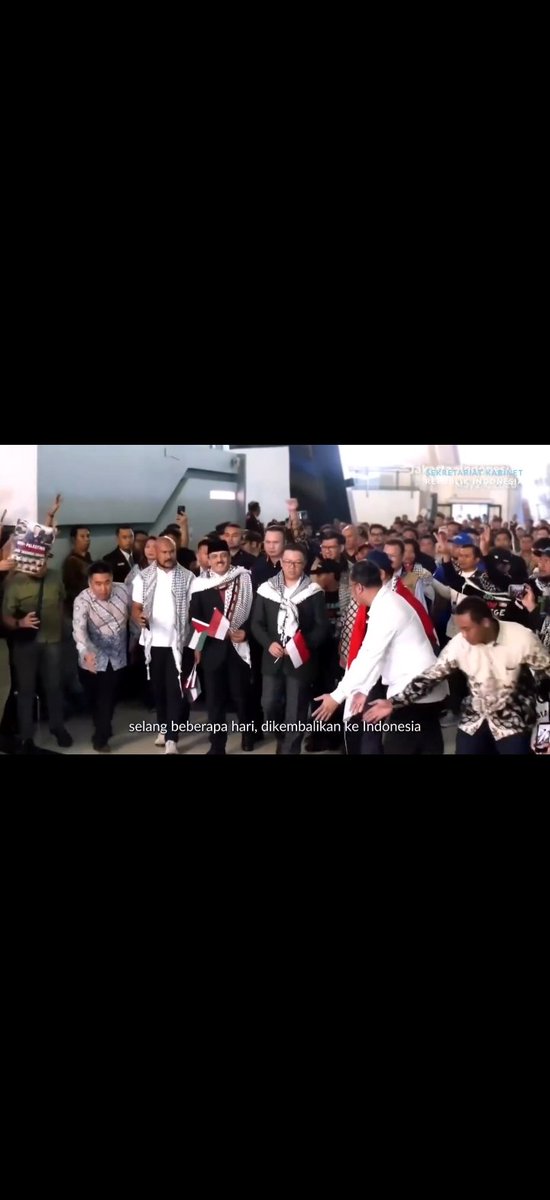 SaruliSimbolon's tweet photo. Ruang kritik dan masukan selalu terbuka, tapi jangan mengaburkan fakta, mereka sedang bekerja dan berjuang membawa kepentingan bangsa di panggung dunia. 
@YandriSusanto
@ArizaPatria
@KemensetnegRI
#KementerianDesaPDT
#BangunDesaBangunIndonesia
#TPPDampingiDesaUntukIndonesia https://t.co/S0guiiwXeF