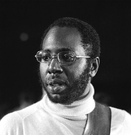 kennylanglea's tweet photo. Remembering Curtis Mayfield. Born this day in 1942 in Chicago. American singer songwriter. One of the most influential musicians in soul music  #CurtisMayfield 🥀#Soul https://t.co/RdhQStFlqM