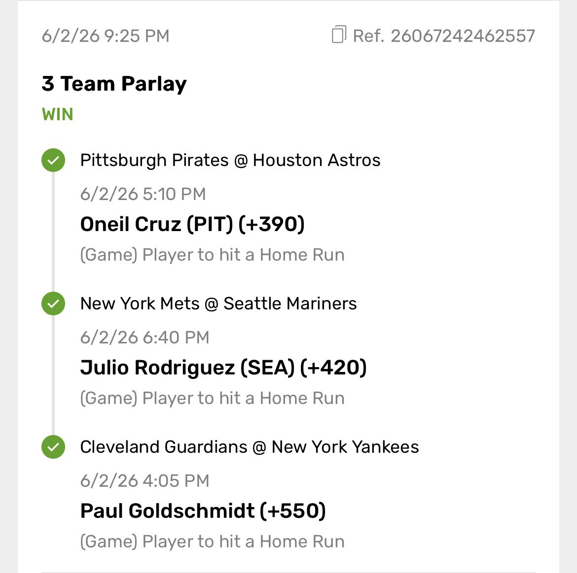smellyso's tweet photo. Hit a lil 3 teamer Homerun parlay today https://t.co/Lh9fNcEYVW