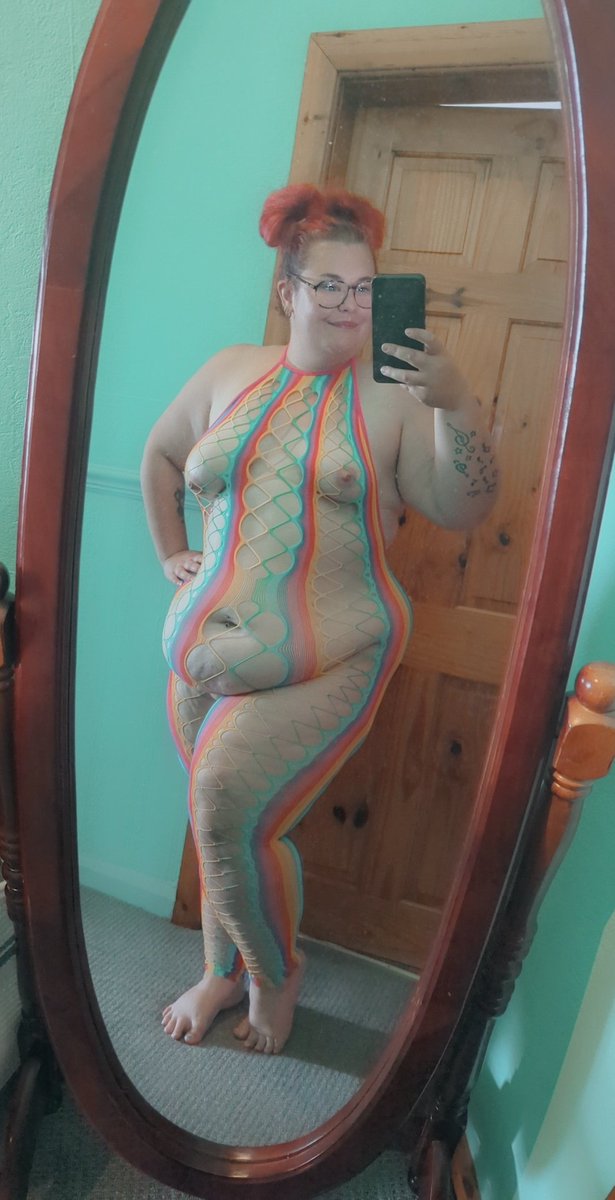 LexiMenethil's tweet photo. Before you DM me, I'm built like this https://t.co/3cv9YZg6XV