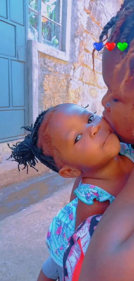jesstillas's tweet photo. https://t.co/th843VchyU

After a long battle with her health, Sheila's youngest girl, Kitso, has passed on. Having been caught in the middle of the Congo siege, losing both their parents during their time there and having to flee the country for their safety, https://t.co/ITkinOS4gt