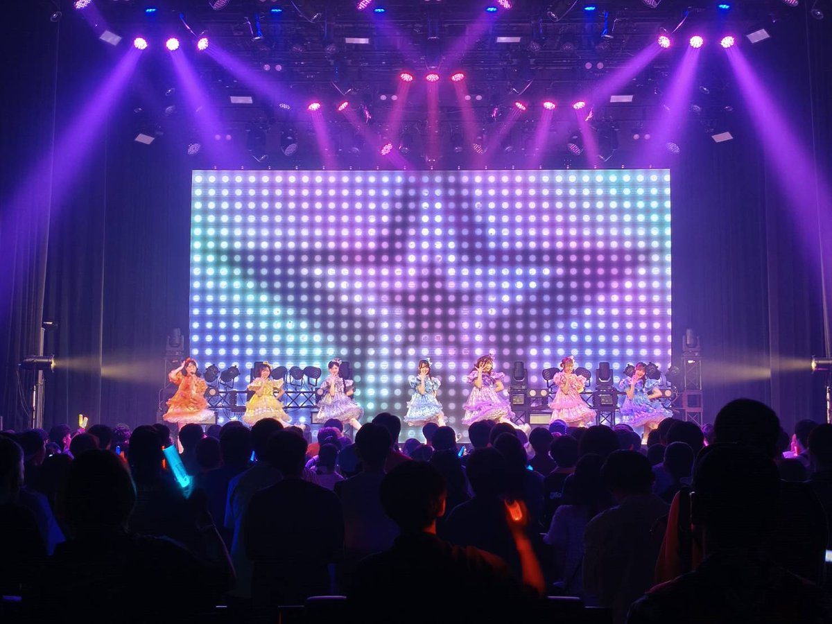 9syu_kawaii's tweet photo. メインアクト MORE STAR

MORE STARさん両部出演で1部トリありがとうございました。
初福岡は楽しめたでしょうか？
二〇加煎餅気に入って頂けたようで嬉しかったです。
個人的にVJがもっと良く出来たと思ったので次回機会あればリベンジしたいです☆

#ユナイテッドラボ #MORESTAR #もあすた #福岡 https://t.co/wc6MPWq1x8