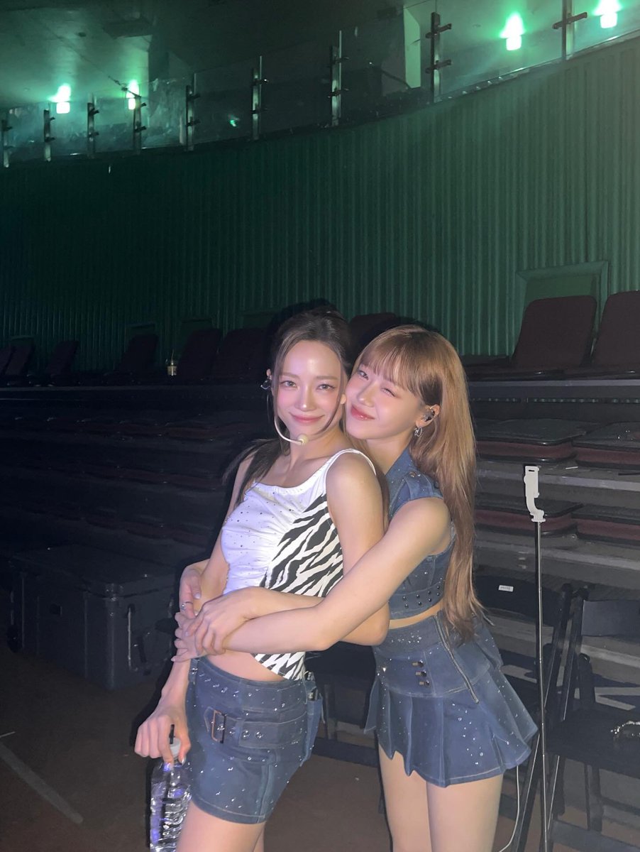 ioiuaena's tweet photo. —🍦260603 #아이오아이 #IOI 

sejeong instagram update with ioi 🐢💗

“reassuring and happy (moments) together”

#KimSejeong #KimSohye #ChoiYoojung #JeonSomi #YooYeonjung https://t.co/htfJGgfFCF