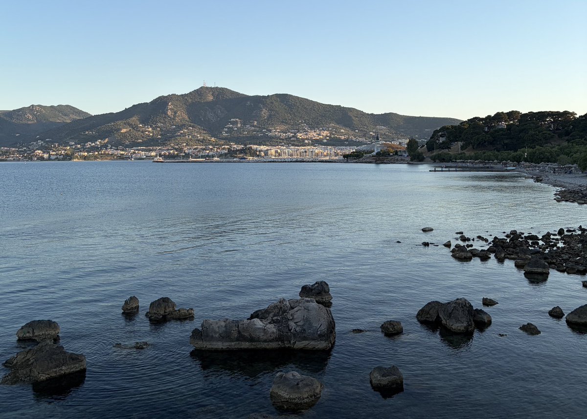 comte_A__'s tweet photo. la beauté de Mytilène, capitale de l’île de Lesbos 🇬🇷 https://t.co/up4bHPAVbv