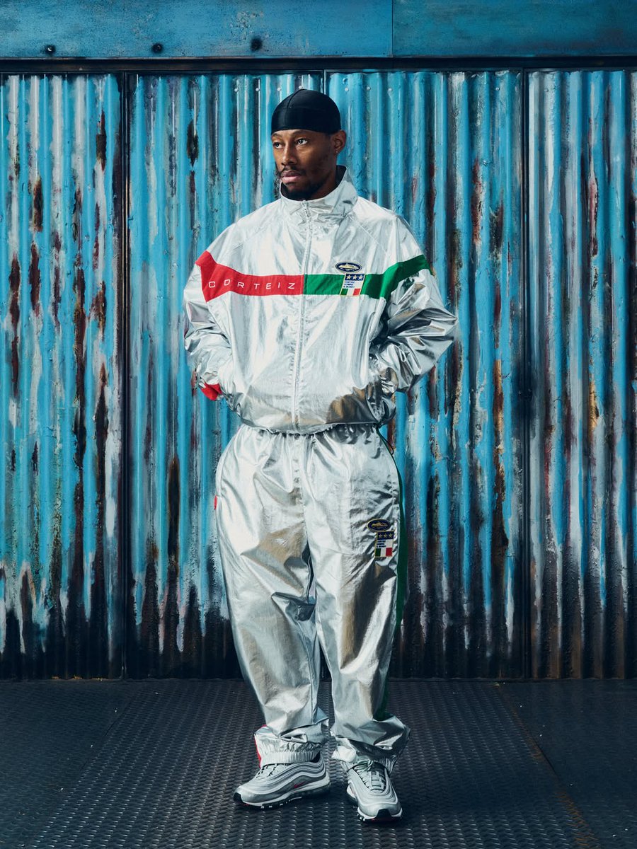 _PointDePenalty's tweet photo. La nouvelle collection de la marque Corteiz pour la Coupe du monde c'est fort 🤌 https://t.co/ZuXpQQcvgi
