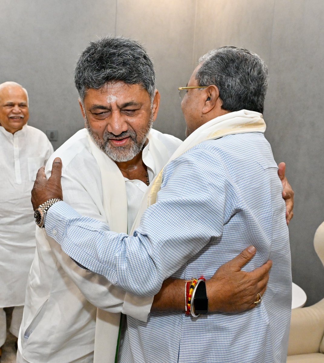 Siddaramaiah tweet media