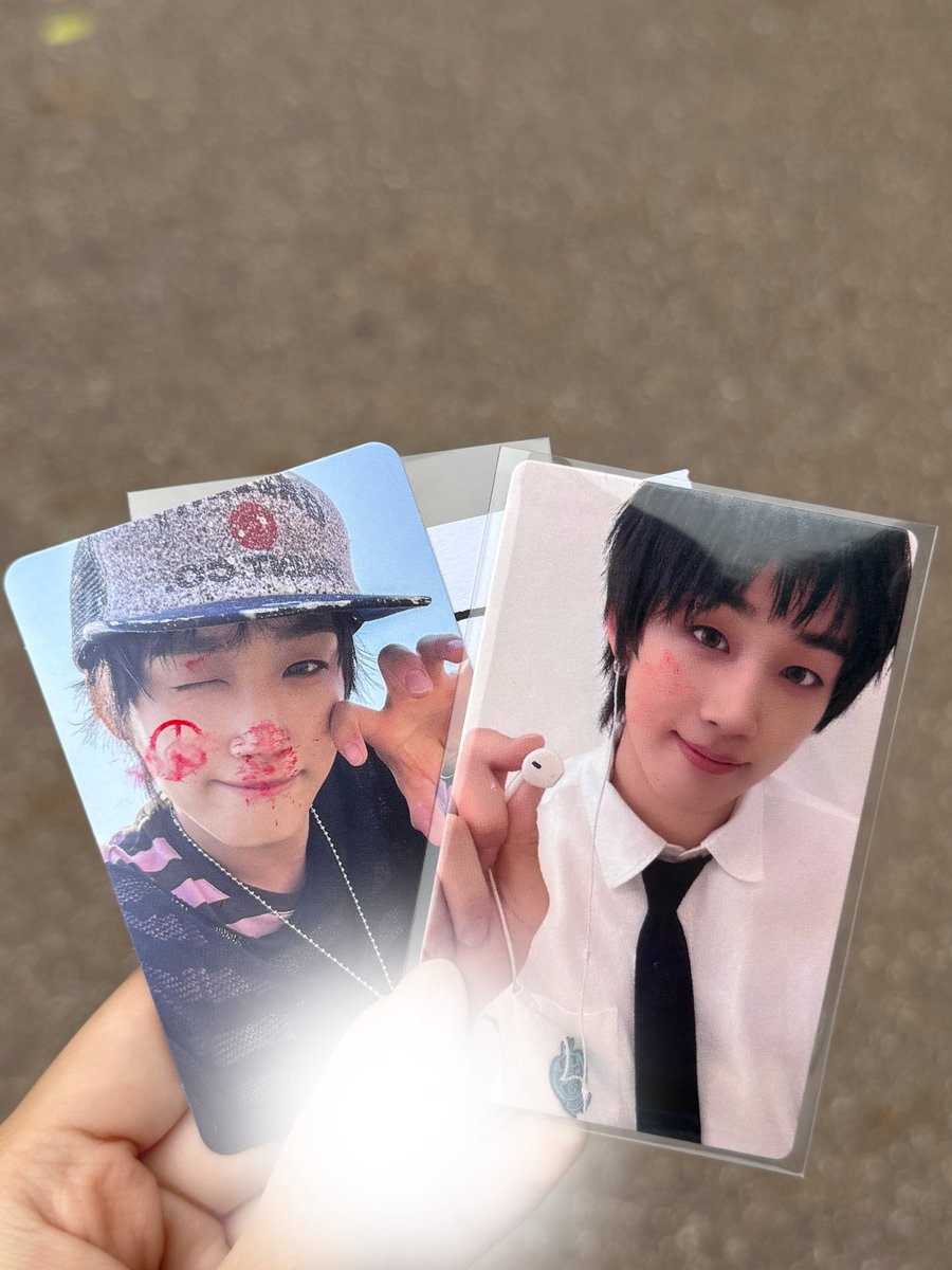 3ttonyang's tweet photo. 유혈사태 https://t.co/BKzhLPgHe2