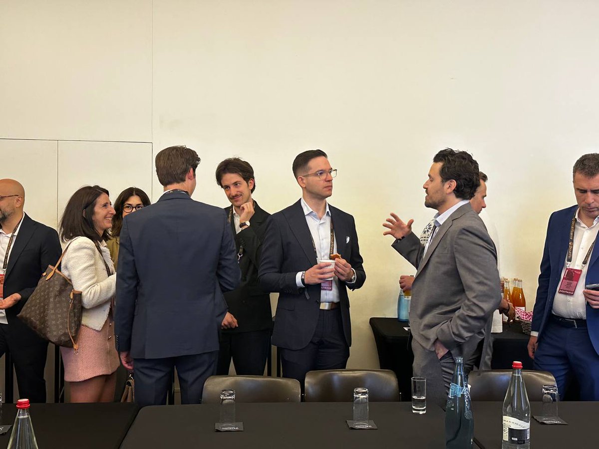 proofoftalk's tweet photo. Day 2 is here and we are starting strong.

The room every stablecoin issuer, banker, and protocol founder is in right now.

StableDay at the Louvre is open, and we could not be prouder of the room that came together for it.

In the room today: @aave, @jpmorgan, @bankofengland, @moonpay, @Mastercard, @RobinhoodApp, @Paxos, @SG_Forge, @Anchorage, @ZodiaCustody, @sygnumofficial, @brale_xyz, @EuroclearGroup, @elliptic, @stbl_official, and more.

This is where the year for stablecoins changes.

The Louvre Palace, Day 2.