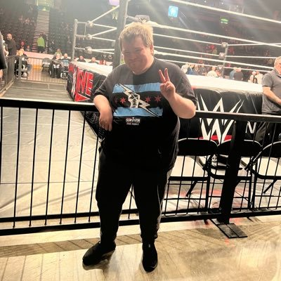 Azure_296's tweet photo. @HughQuinn12 @yewginger2334 @manfromyonaguni @ShitpostRock2 No editing needed, you're already a meme https://t.co/a9JHtufhWD