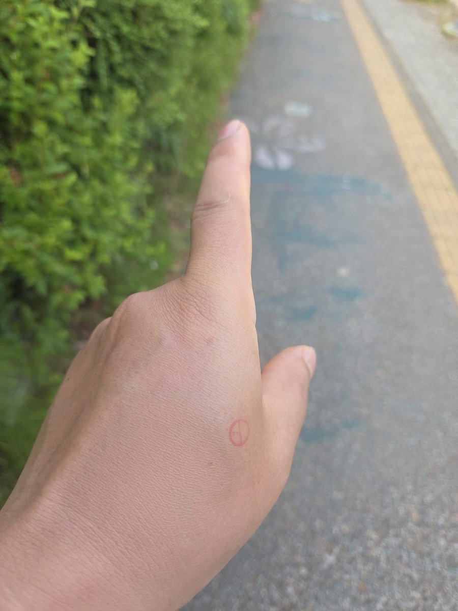 dohyun_73's tweet photo. 투표합시다 https://t.co/E3g5nyyMdC