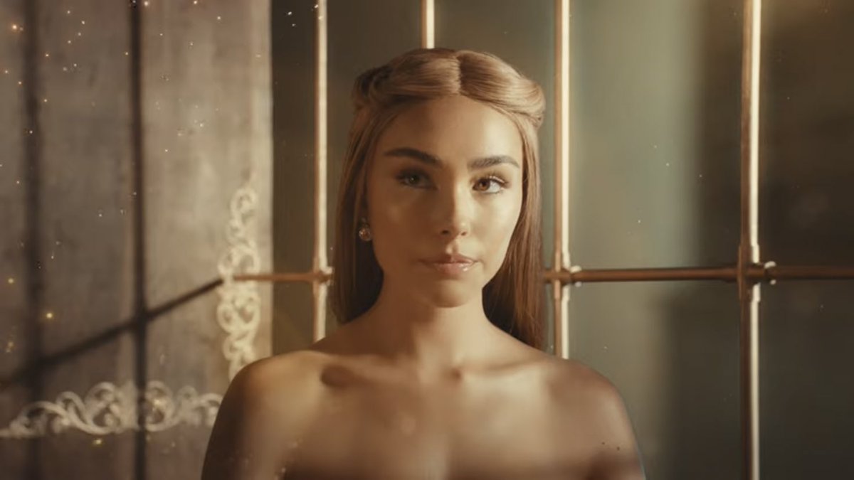 PopBase's tweet photo. 5 years ago today, Madison Beer released ‘Reckless.’ https://t.co/UEzAfqHhuZ