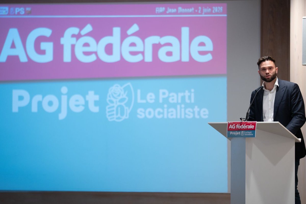glaval's tweet photo. Très belle assemblée générale du @ps_paris hier soir consacrée au projet du @partisocialiste.

Un immense bravo et merci renouvelés @YvainBourgeat pour la coordination de nos travaux et la compilation des plus de 400 amendements travaillés par les militant-es 🌹

#ProjetPS https://t.co/R5XYxENTfj