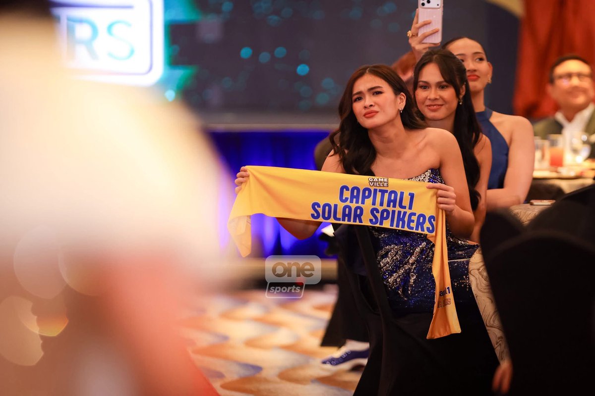 OneSportsPHL's tweet photo. SEE YOU ACROSS THE NET, VELLA 🤣🏐

Bella Belen reacts to former NU teammate Camilla Lamina being selected No. 1 overall by the Galeries Tower Highrisers in the 2026 PVL Rookie Draft. | 📸 RM Chua/One Sports

#PVL2026 #TheHeartofVolleyball #PVLDraft https://t.co/SpCJAZZnRW