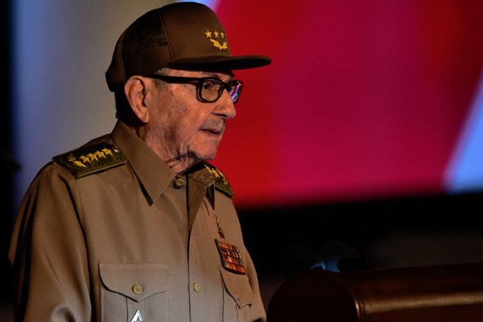 ECfgos's tweet photo. #Edusur. #Cuba celebra el aniversario #95DeRaúl, hombre que dedicó años de lucha por la justicia y la libertad. Hombre de cultura e ideas. #RaúlEsRaúl #CubaMined #CienfuegosVibra @CubaMined @DiazCanelB @maikelbd1978 @PartidoPCC @Dir_edu_cfgos https://t.co/CYdm7IEvtm