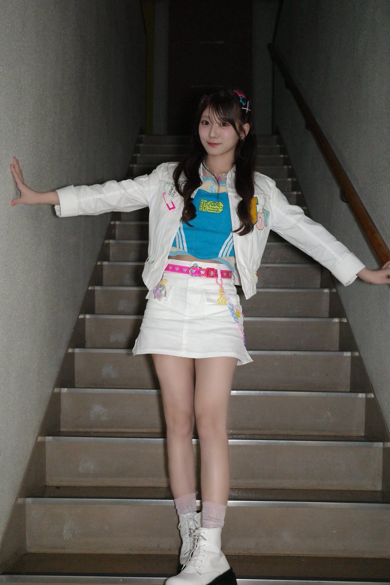 新しいMVとにかくみっちゃんが可愛すぎた🤦‍♂️ #大信田美月