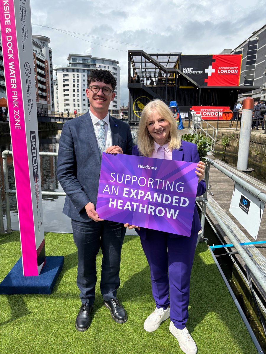 HeathrowNews's tweet photo. Our latest report shows that a third Heathrow runway could mean a new daily route to #Yorkshire, boosting connectivity, creating new opportunities for local businesses and helping attract more visitors to the region.

That's why Tracy Brabin (Mayor of West Yorkshire) and Vincent Hodder (CEO of @LBIAirport) are backing our proposal for expansion.

To find out more about the benefits of Heathrow expansion for regions and nations across the country, click here➡️ https://t.co/jZR7C1Zyss