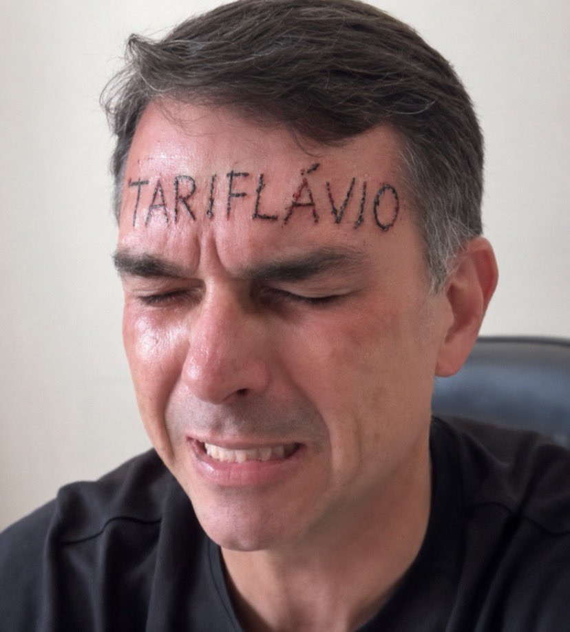 _dilmadebochada's tweet photo. TARIFLÁVIO https://t.co/Q2SCw4K4Kw