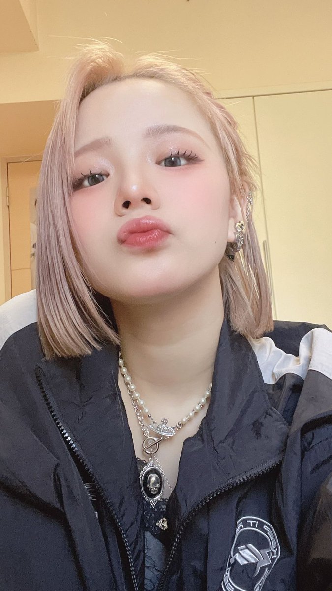 onapet_te's tweet photo. こんな感じの顔マンでいじめて欲しい💕💕
顔濃いやつこい💕💢💢
こってりザーメンぶっかける💕💕
#オナペ　#顔マン #ぶっかけ https://t.co/uuuMc8RRbb