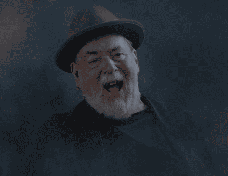 Wailing_Doom's tweet photo. "There's lots to be amazed by and explore in this life. I'll be blown away by some sort of artistic image. And I'll think 'I want to do a version of that.' But for me. Just for me.  Just be true to yourself. Explore what's buried in your head."

Rest in peace, John Blanche. https://t.co/DihVvw45bk