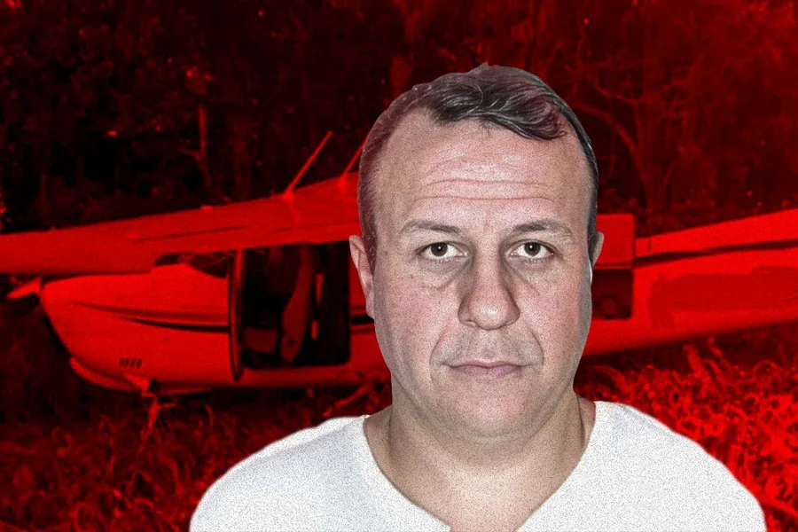 Metropoles's tweet photo. ➡️ INVESTIGAÇÃO | Ex-assessor do irmão de Zambelli financiou avião apreendido com cocaína, diz PF

Leia na coluna de @manualcantaraa https://t.co/pdwsgedVwq