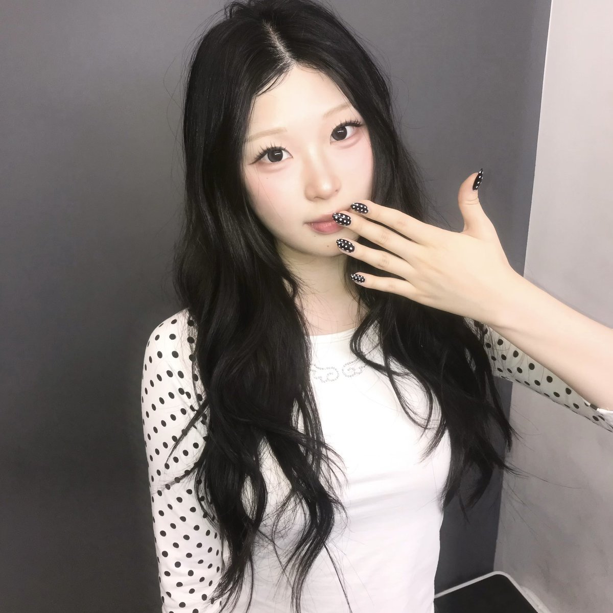 u02euu's tweet photo. 여자가 손톱이 마음에 들었다 ww https://t.co/PTGRxcFMRM
