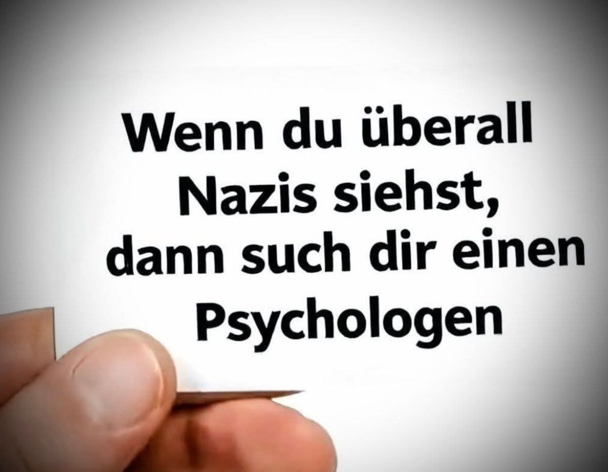 MichaelRoder4's tweet photo. @roland15413 Roland Müller der personifizierte NGO Account 
Deutschland Feind  !
Kann nichts weiter als die Parolen der Staatspropaganda nach quatschen. https://t.co/SfkLIGGW90