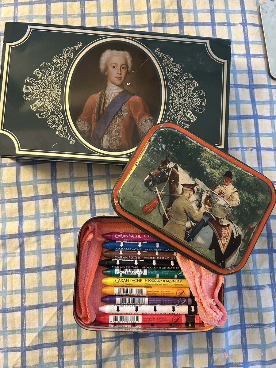 AnnetteRubery's tweet photo. I’m certainly not a Jacobite, but who could resist a tin with Bonnie Prince Charlie on it? The other tin is for my growing collection of water soluble wax crayons. https://t.co/nubrG4crH1