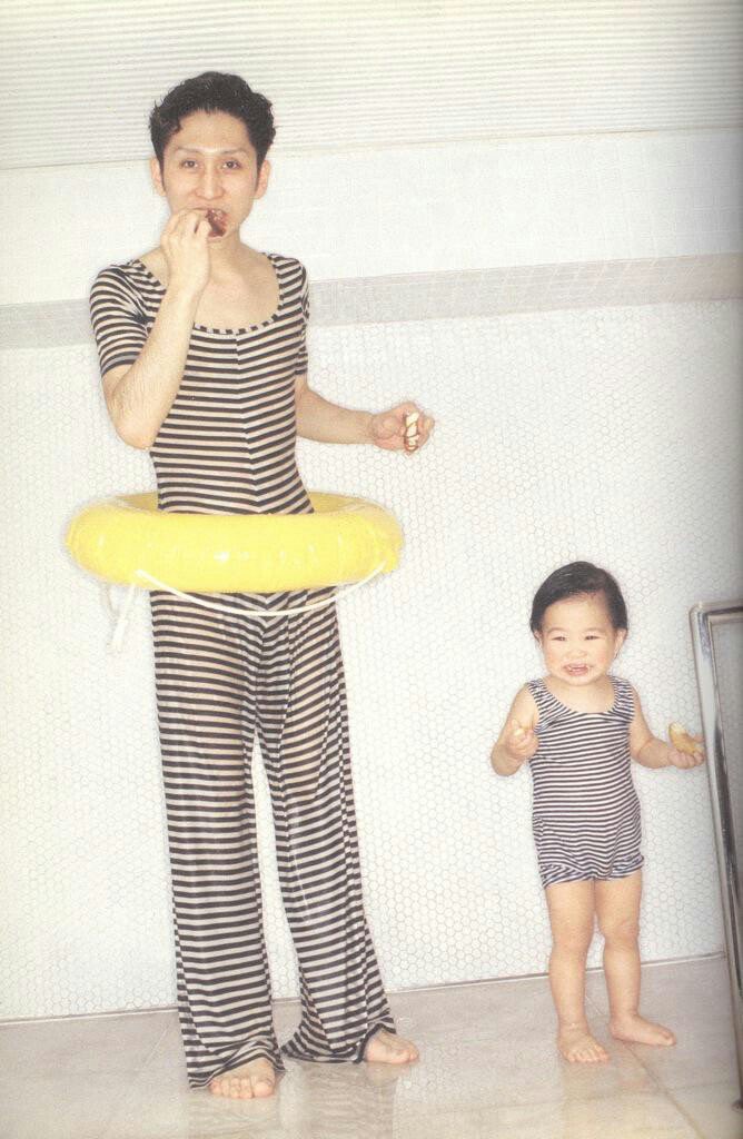 TOMATO_MSBT's tweet photo. 賢ちゃん
お空でクネクネ踊っていますか？

こちらでは変な戦争が続いていたり…
相変わらずおかしいですよ

地球上の人全員あなたの愛に溢れた音楽を聴けば、みんな人に対して優しくなれるのかもしれないのにな……と考えたりします

あなたの音楽は今でも沢山の人たちに愛されてますよ

#森岡賢 https://t.co/BlXFVKUMfY