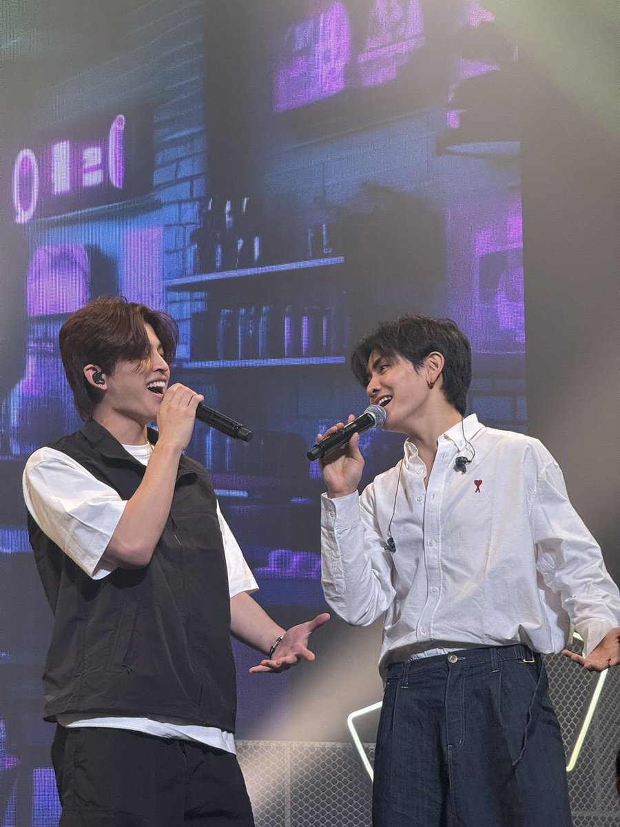 fadelstylee's tweet photo. joongpond my babies https://t.co/6osxrU1aOO