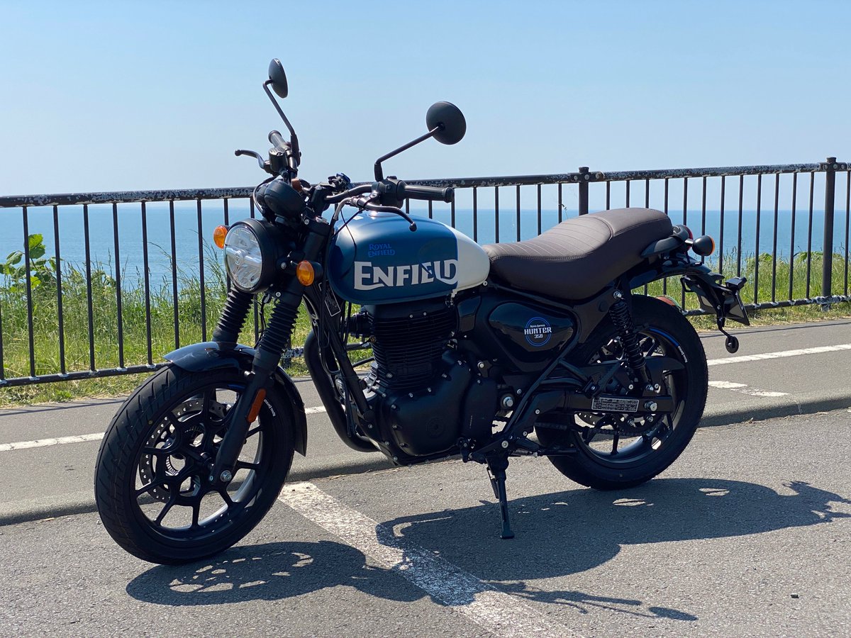 flask_beaker's tweet photo. ほぼ9年乗ったMT-25を遂に降りてロイヤルエンフィールドのハンター350に乗り換えたった
サンキューMTおいでませハンター https://t.co/cnAzkMLvqL