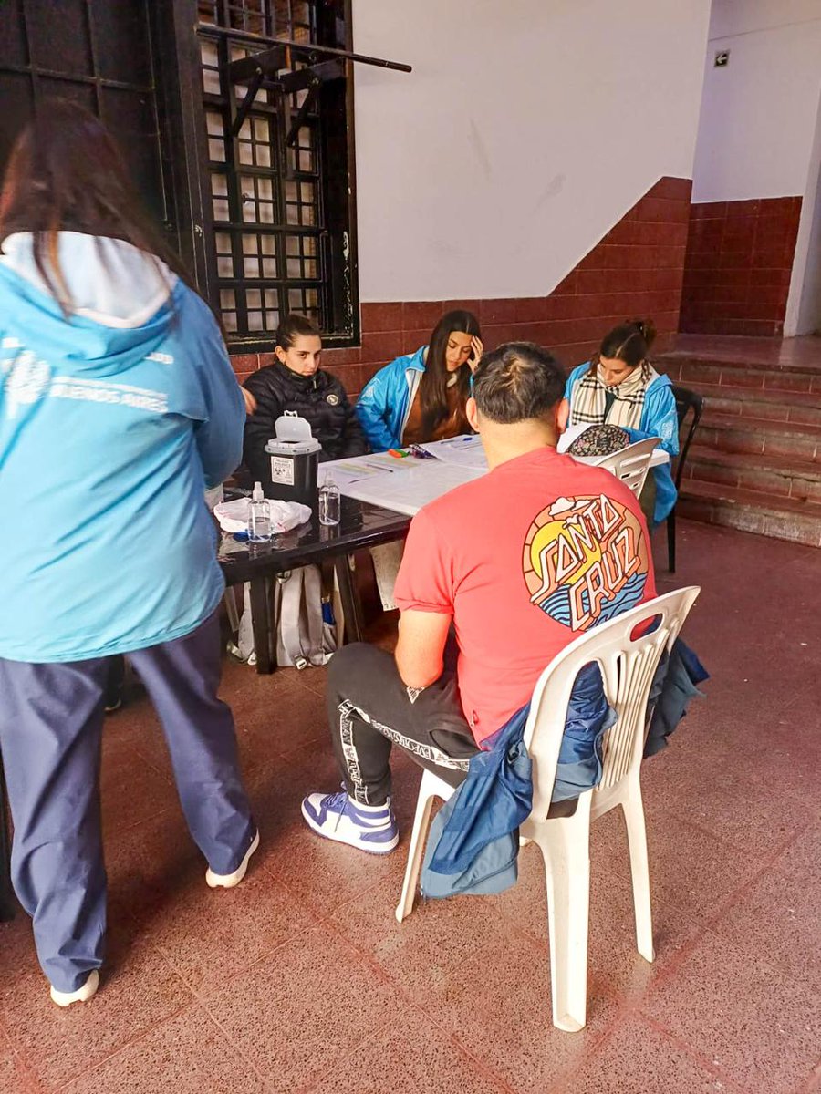 OrgNinezBA's tweet photo. Se aplicaron dosis  antigripales, refuerzos contra el dengue y la actualización del calendario obligatorio.

🤝 La iniciativa fue impulsada por el Organismo  a través de la Dirección de Salud Interinstitucional, en articulación con el Hospital Noel H. Sbarra. https://t.co/xcUJFUOne9