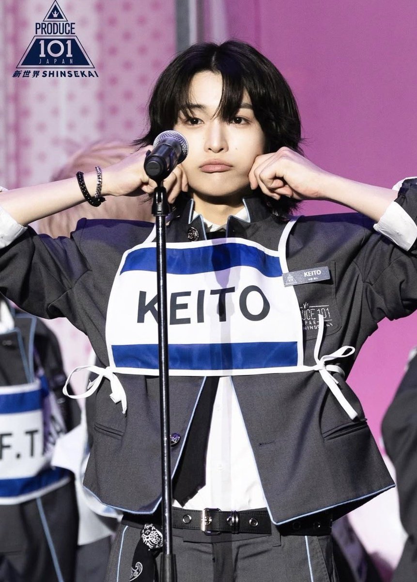なりなり tweet media