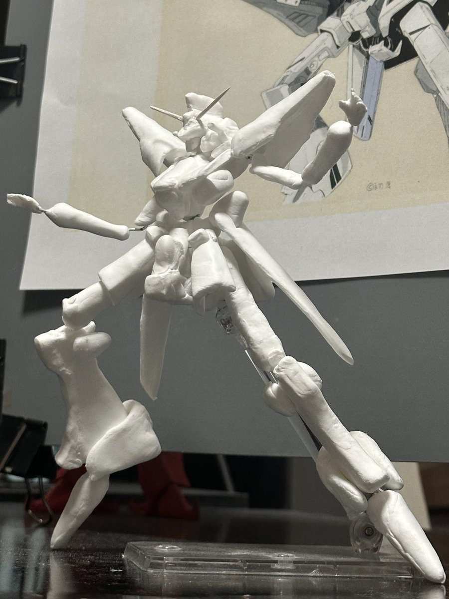 yyfCZXK5hqus7bP's tweet photo. 人型針金芯を使うようになって
プロポーション取りのミスがなくなったので
初期段階での造形スピードが上がりました😊✨ https://t.co/Yw1m0OAJRx