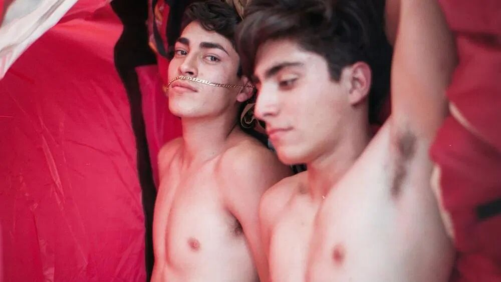 gayfilmlerim's tweet photo. Primavera (2018) 🏳️‍🌈🇲🇽🇹🇷
(Spring)

#gaymovie #gaymovies #gayfilm #gaycinema

https://t.co/qnZ5LRFOoY https://t.co/xnXh0mGfdS